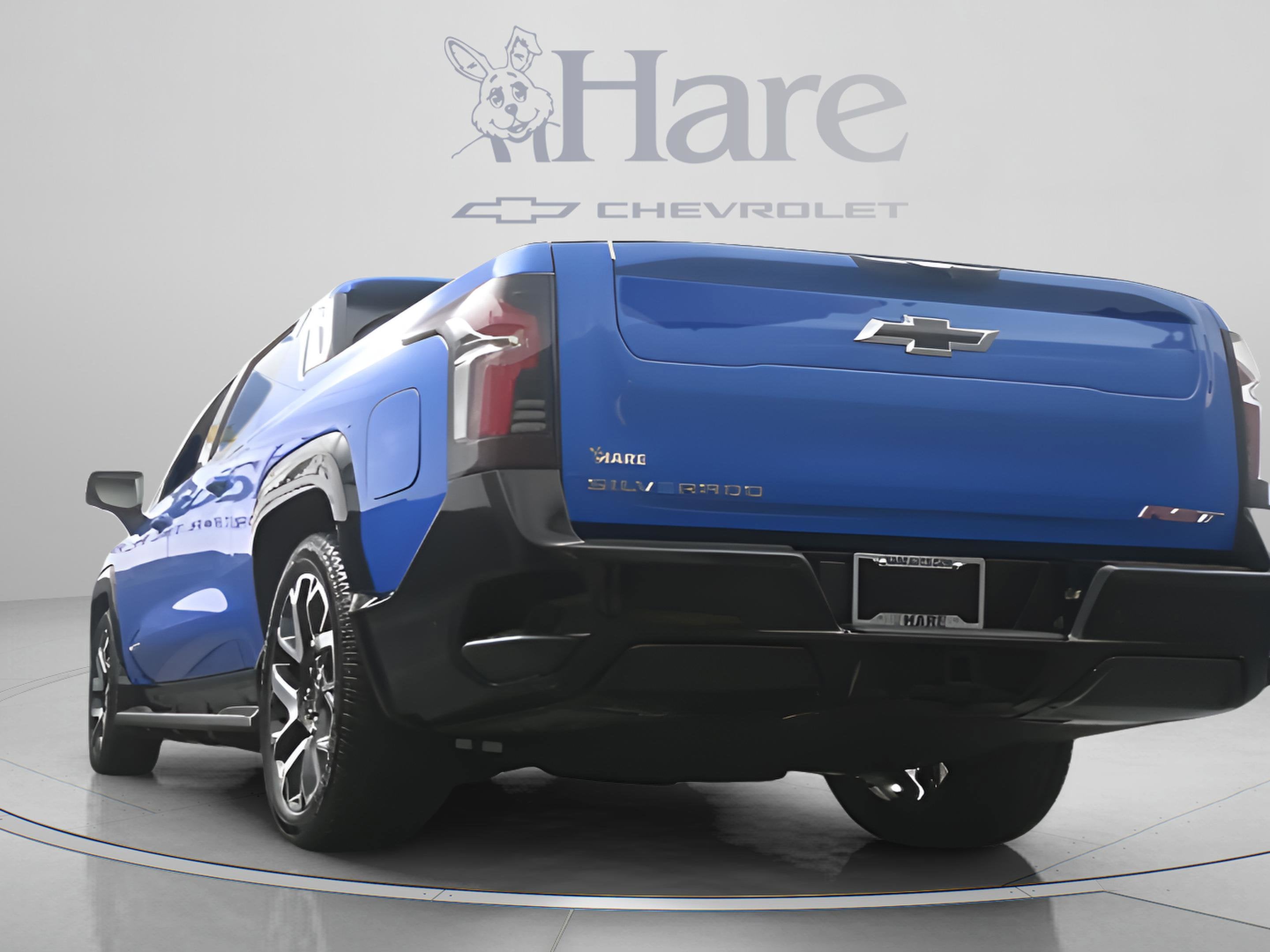 2025 Chevrolet Silverado EV RST