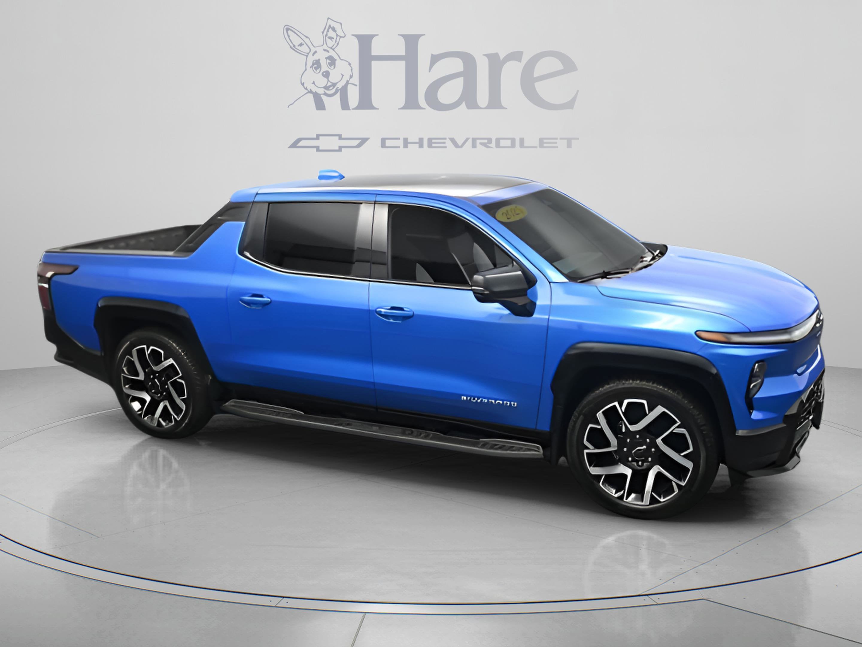 2025 Chevrolet Silverado EV RST
