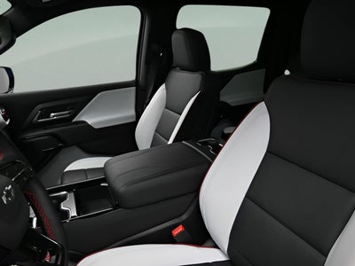 2025 Chevrolet Silverado EV RST