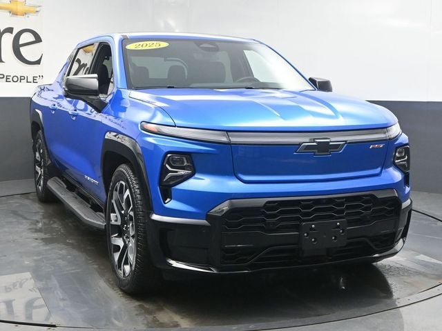 2025 Chevrolet Silverado EV RST