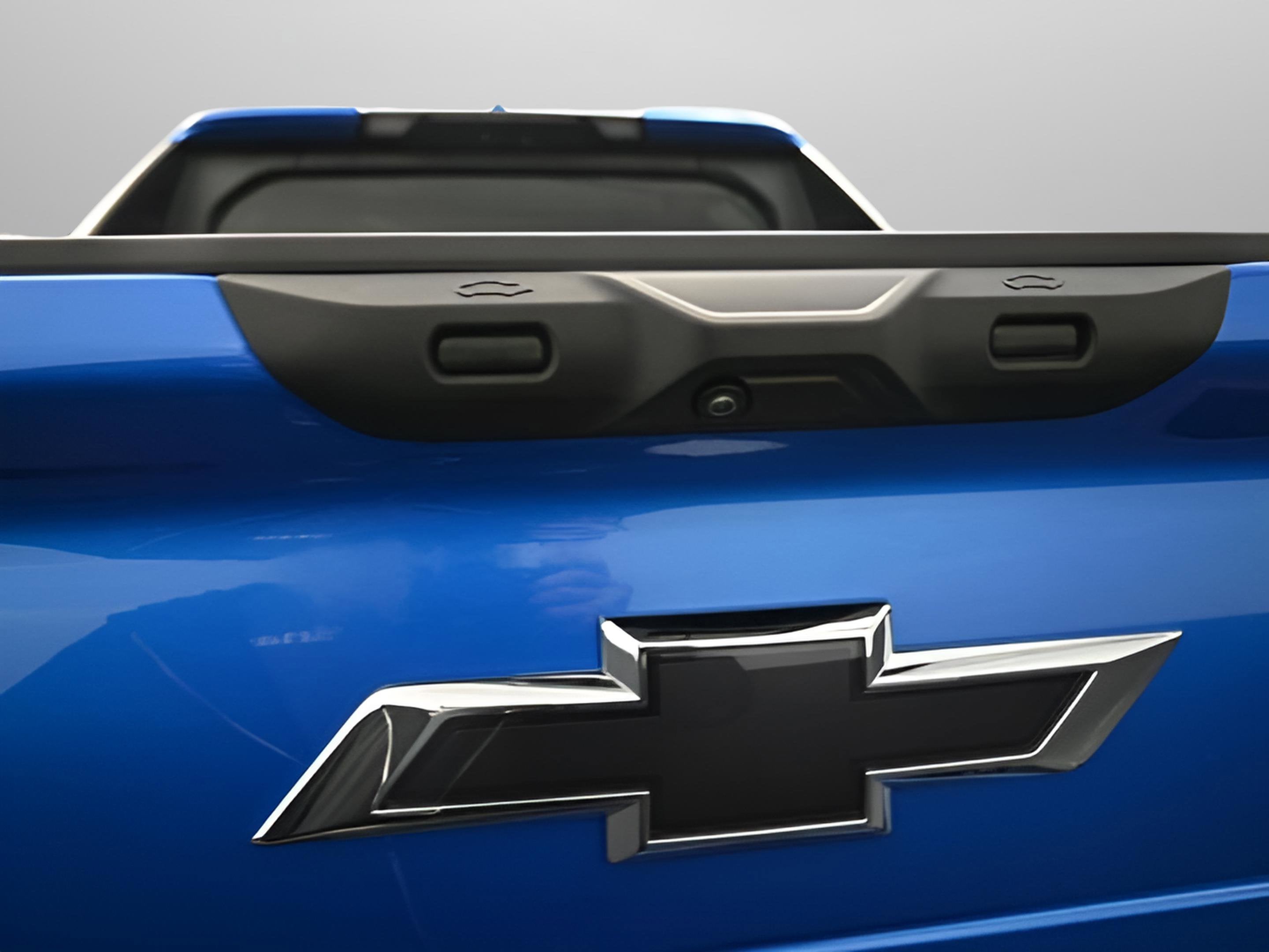 2025 Chevrolet Silverado EV RST