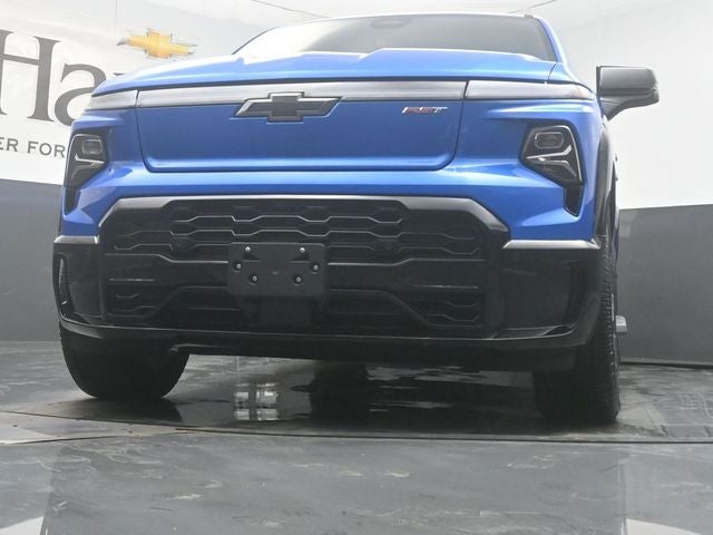 2025 Chevrolet Silverado EV RST