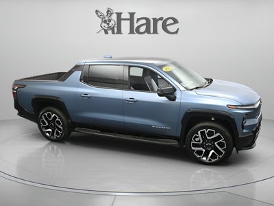 2025 Chevrolet Silverado EV RST