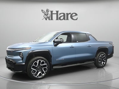 2025 Chevrolet Silverado EV RST