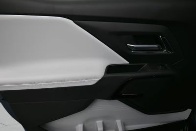 2025 Chevrolet Silverado EV RST