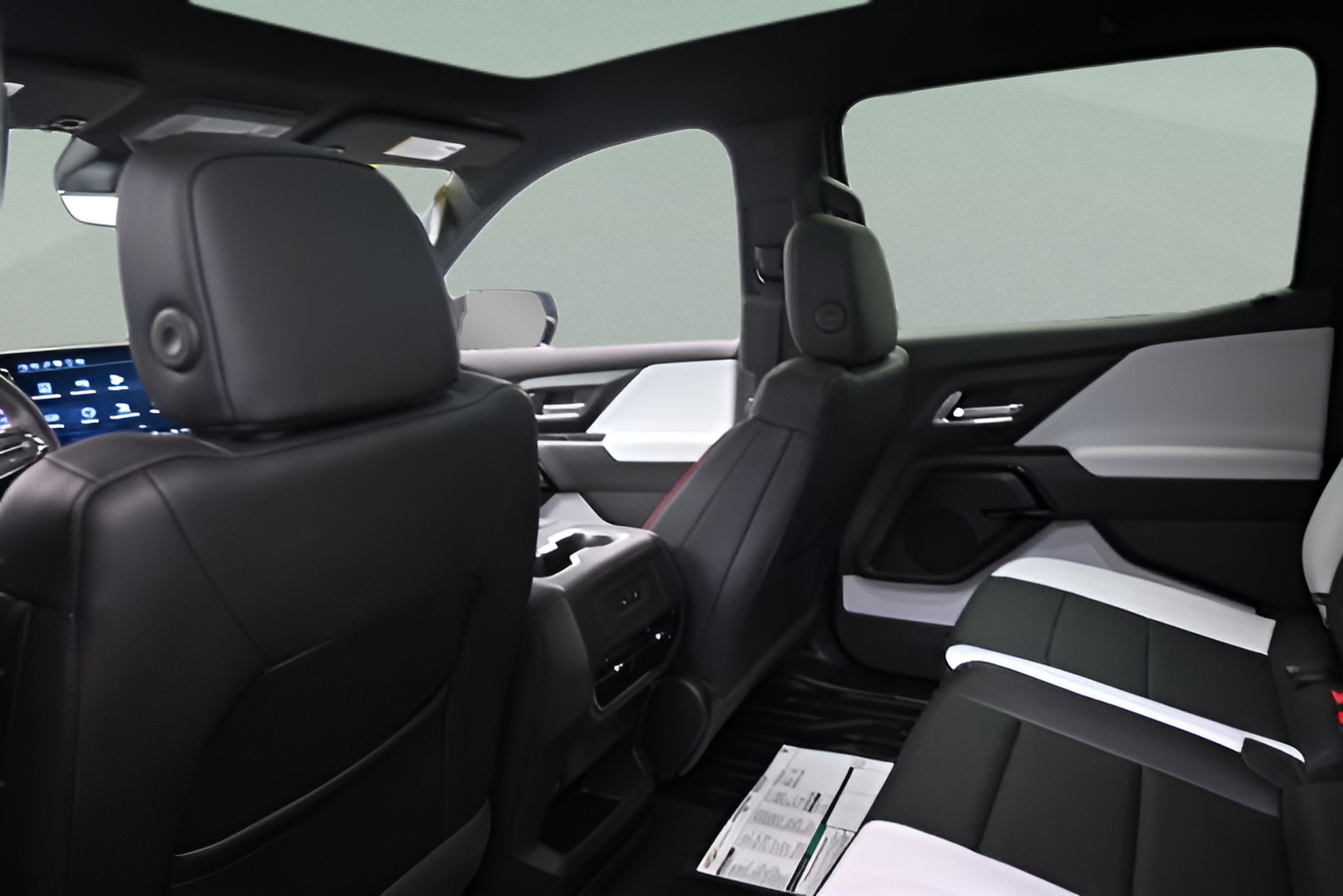 2025 Chevrolet Silverado EV RST