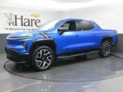 2025 Chevrolet Silverado EV RST