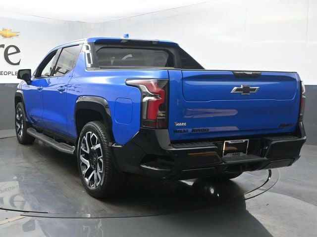 2025 Chevrolet Silverado EV RST