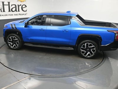 2025 Chevrolet Silverado EV RST