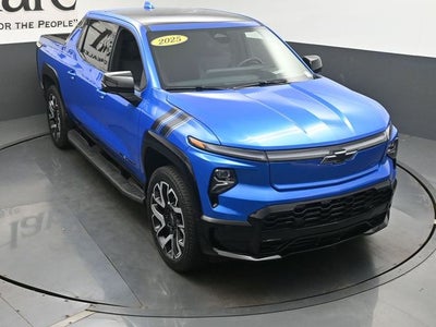 2025 Chevrolet Silverado EV RST
