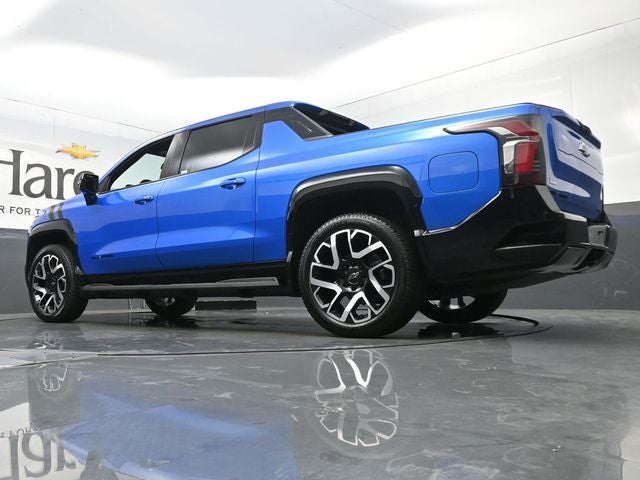 2025 Chevrolet Silverado EV RST