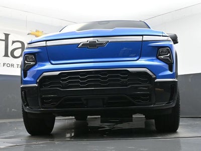 2025 Chevrolet Silverado EV RST