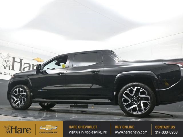 2024 Chevrolet Silverado EV RST