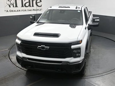 2026 Chevrolet Silverado 2500HD Custom
