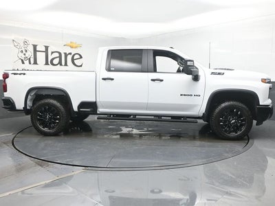 2026 Chevrolet Silverado 2500HD Custom