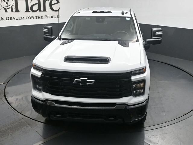 2026 Chevrolet Silverado 2500HD Custom