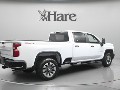 2026 Chevrolet Silverado 2500HD Custom