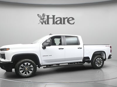 2026 Chevrolet Silverado 2500HD Custom