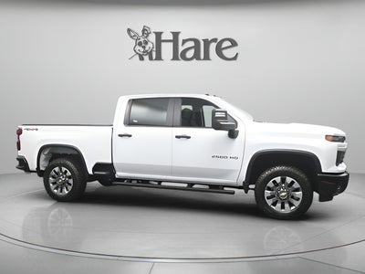 2026 Chevrolet Silverado 2500HD Custom