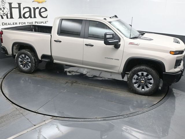 2026 Chevrolet Silverado 2500HD Custom