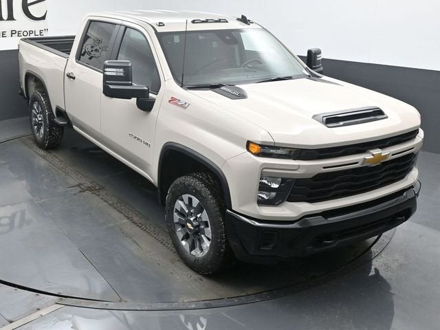 2026 Chevrolet Silverado 2500HD Custom