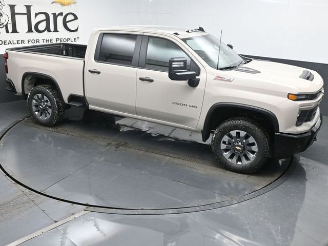 2026 Chevrolet Silverado 2500HD Custom