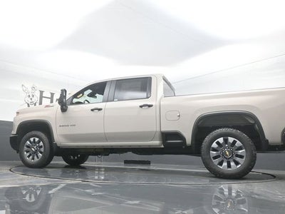 2026 Chevrolet Silverado 2500HD Custom