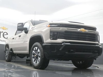 2026 Chevrolet Silverado 2500HD Custom