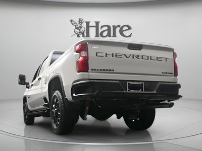 2026 Chevrolet Silverado 2500HD Custom