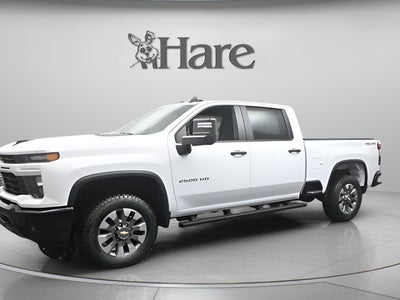 2026 Chevrolet Silverado 2500HD Custom