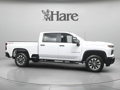 2026 Chevrolet Silverado 2500HD Custom