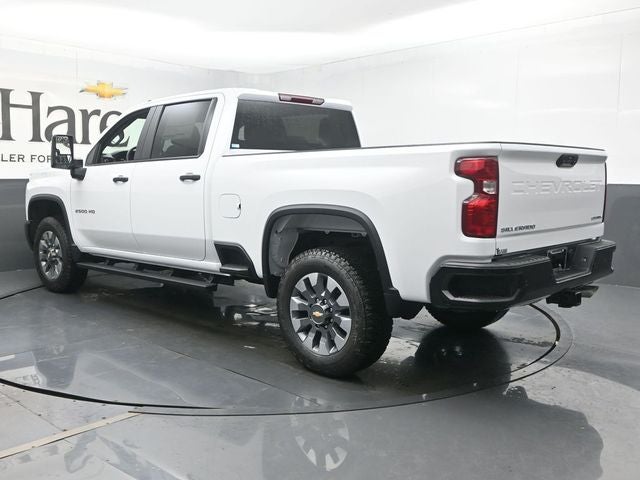 2026 Chevrolet Silverado 2500HD Custom