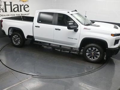 2026 Chevrolet Silverado 2500HD Custom
