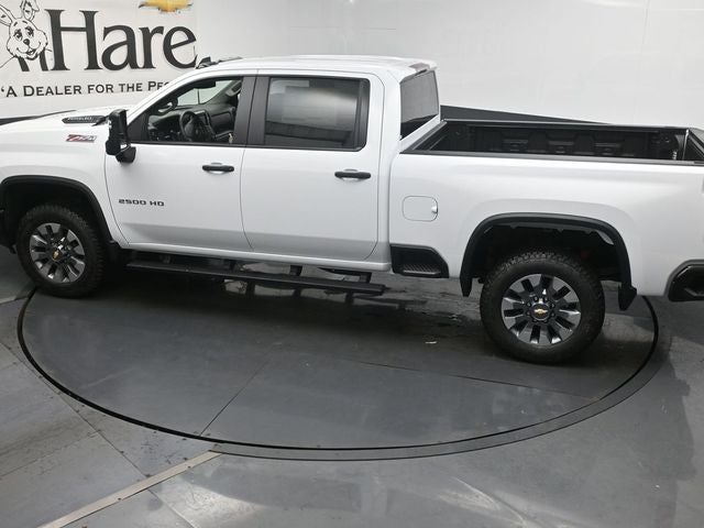 2026 Chevrolet Silverado 2500HD Custom