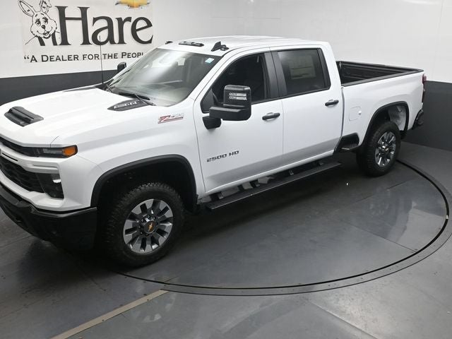 2026 Chevrolet Silverado 2500HD Custom
