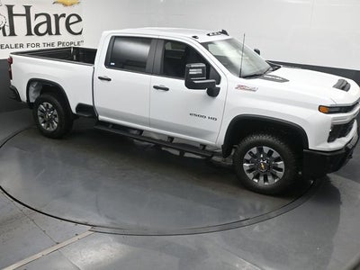 2026 Chevrolet Silverado 2500HD Custom