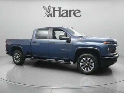 2026 Chevrolet Silverado 2500HD Custom