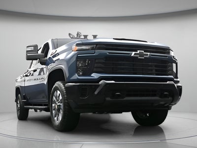 2026 Chevrolet Silverado 2500HD Custom