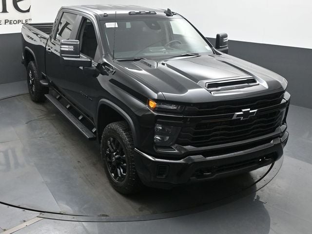 2026 Chevrolet Silverado 2500HD Custom