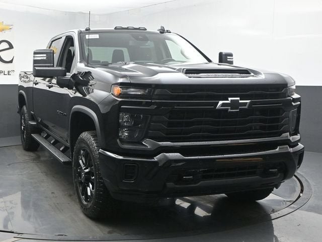 2026 Chevrolet Silverado 2500HD Custom