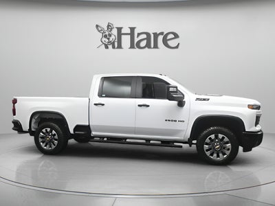 2026 Chevrolet Silverado 2500HD Custom
