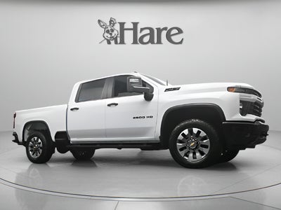 2026 Chevrolet Silverado 2500HD Custom