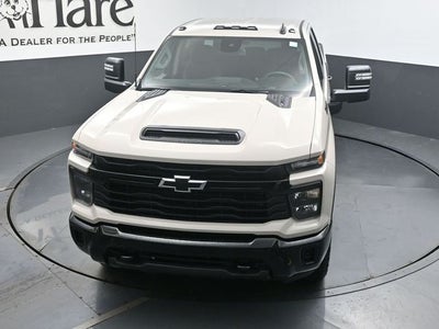 2026 Chevrolet Silverado 2500HD Custom