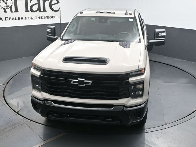2026 Chevrolet Silverado 2500HD Custom