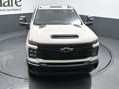 2026 Chevrolet Silverado 2500HD Custom