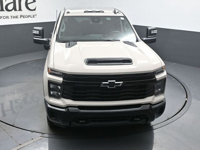 2026 Chevrolet Silverado 2500HD Custom