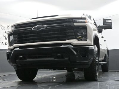 2026 Chevrolet Silverado 2500HD Custom