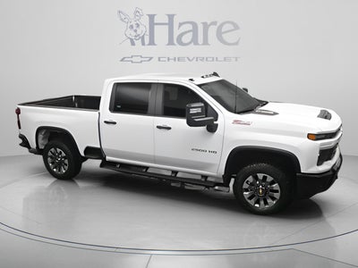 2026 Chevrolet Silverado 2500HD Custom