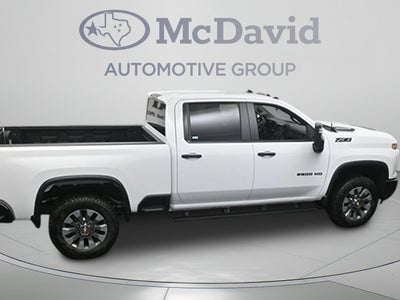 2026 Chevrolet Silverado 2500HD Custom