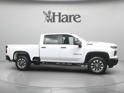 2026 Chevrolet Silverado 2500HD Custom